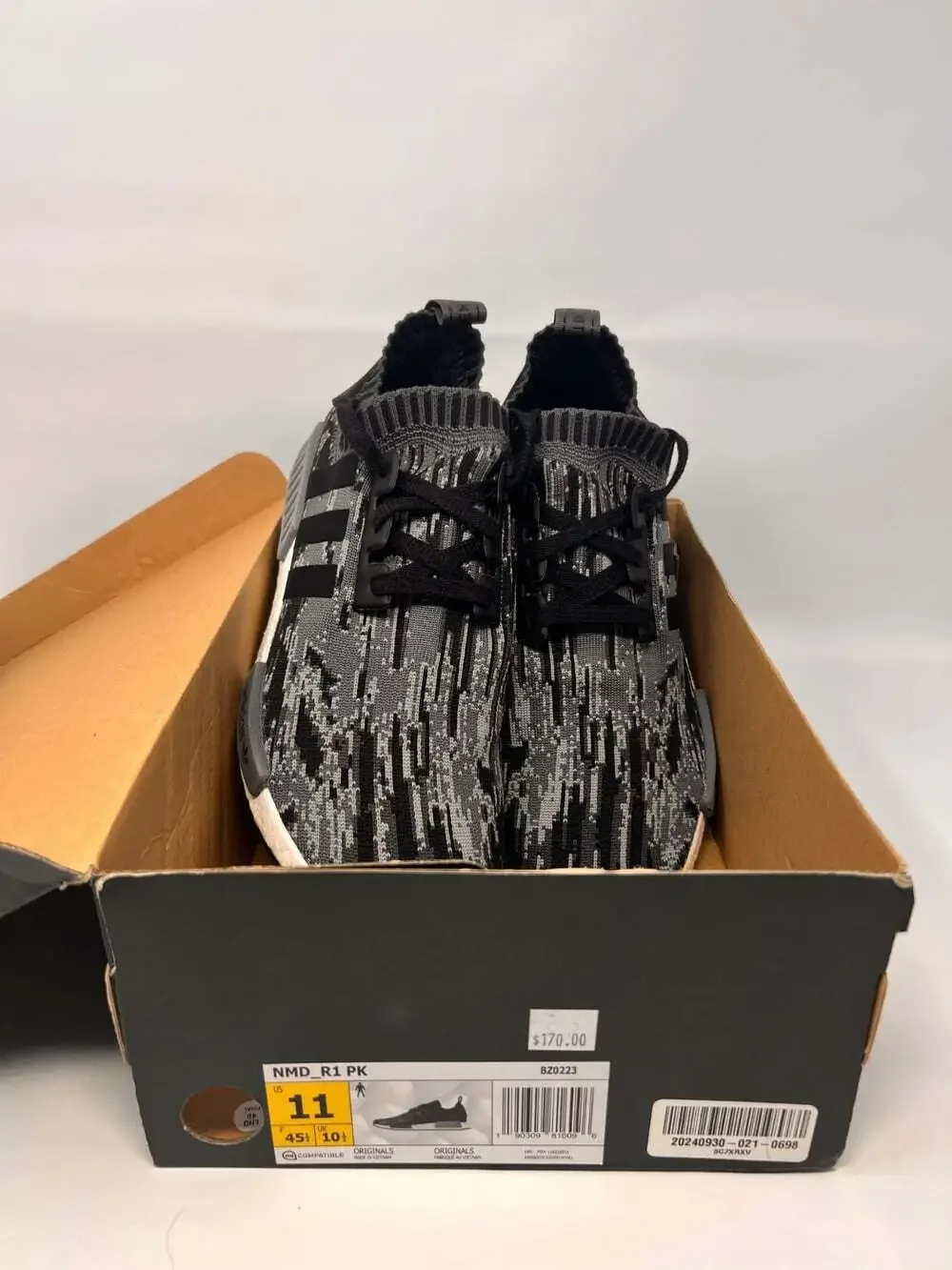 adidas clean pair